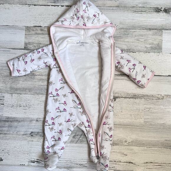 Burt's Bees Baby Pink Snowy Songbirds Bunting Size 0-3 Months - Picture 7 of 10